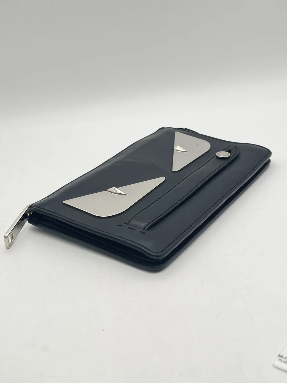 FENDI BUGS EYE CLUTCH (BLACK) view 4