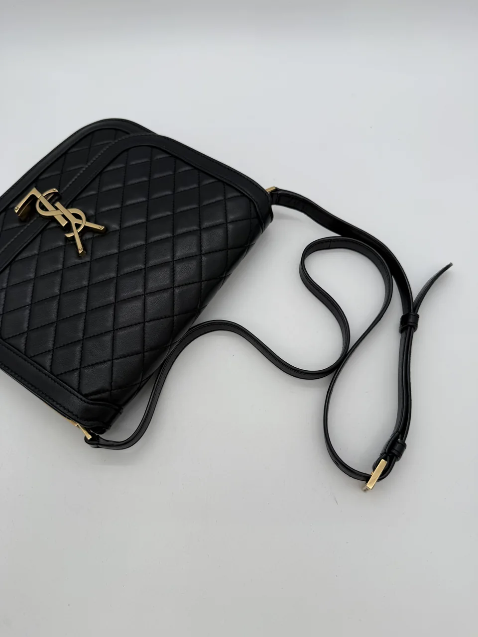 SAINT LAURENT MEDIUM SOLFERINO (BLACK) view 9