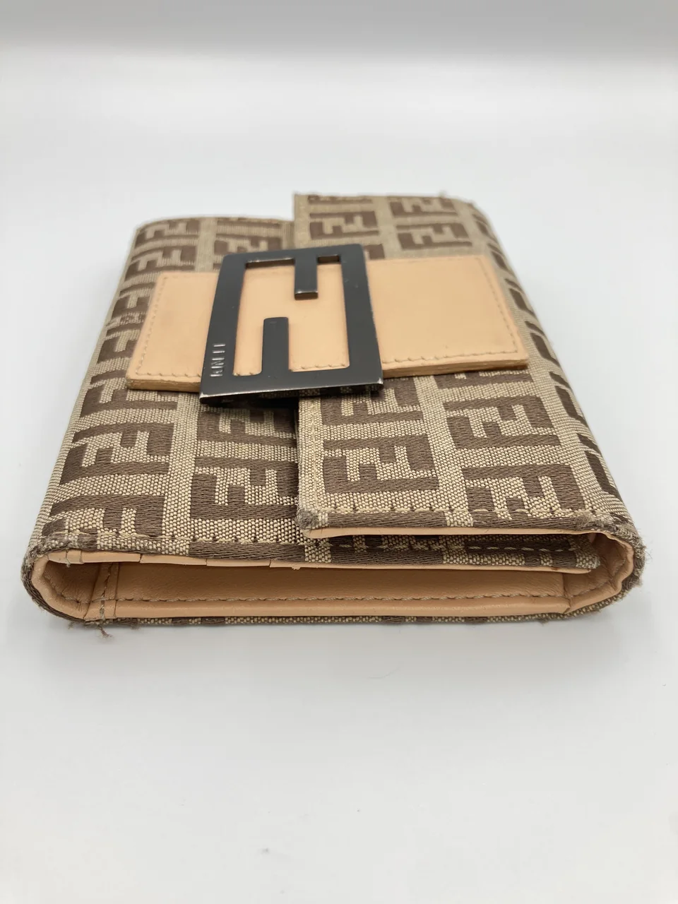 FENDI BIFOLD WALLET (BROWN) view 12