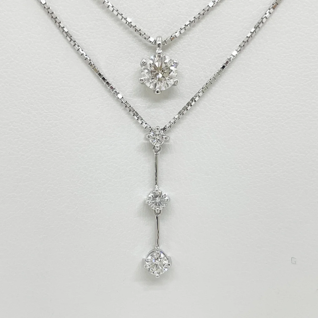 K18WG DIAMOND NECKLACE D0.530CT FD0.26CT 4.3G