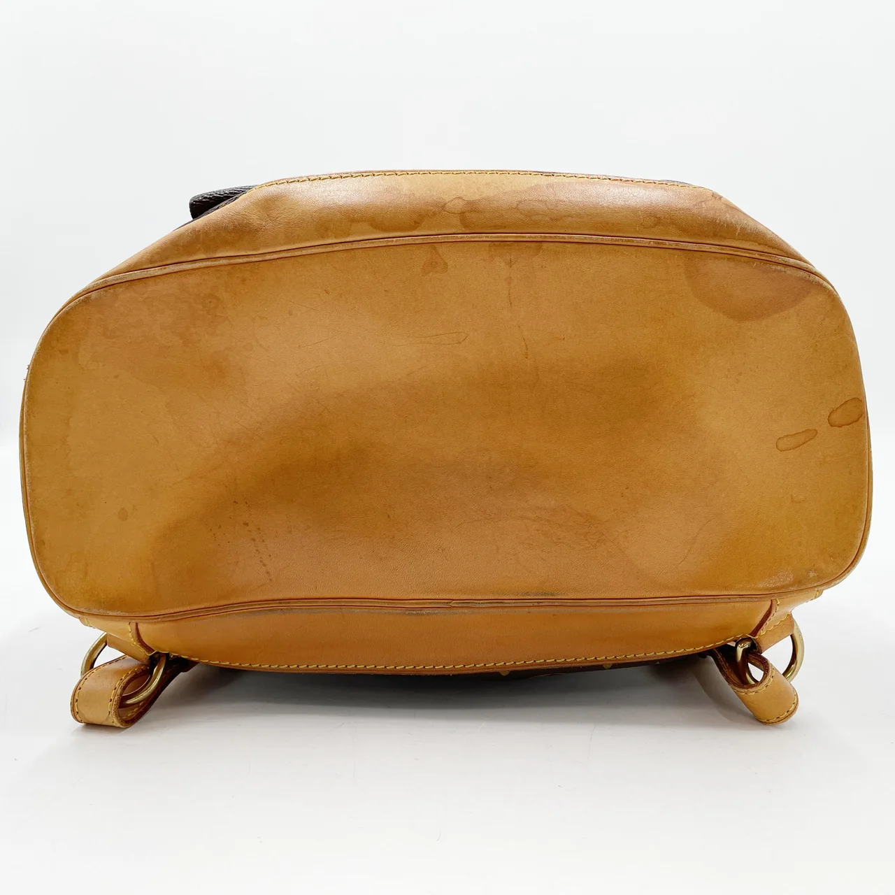 LV MONOGRAM MONTSOURIS view 6