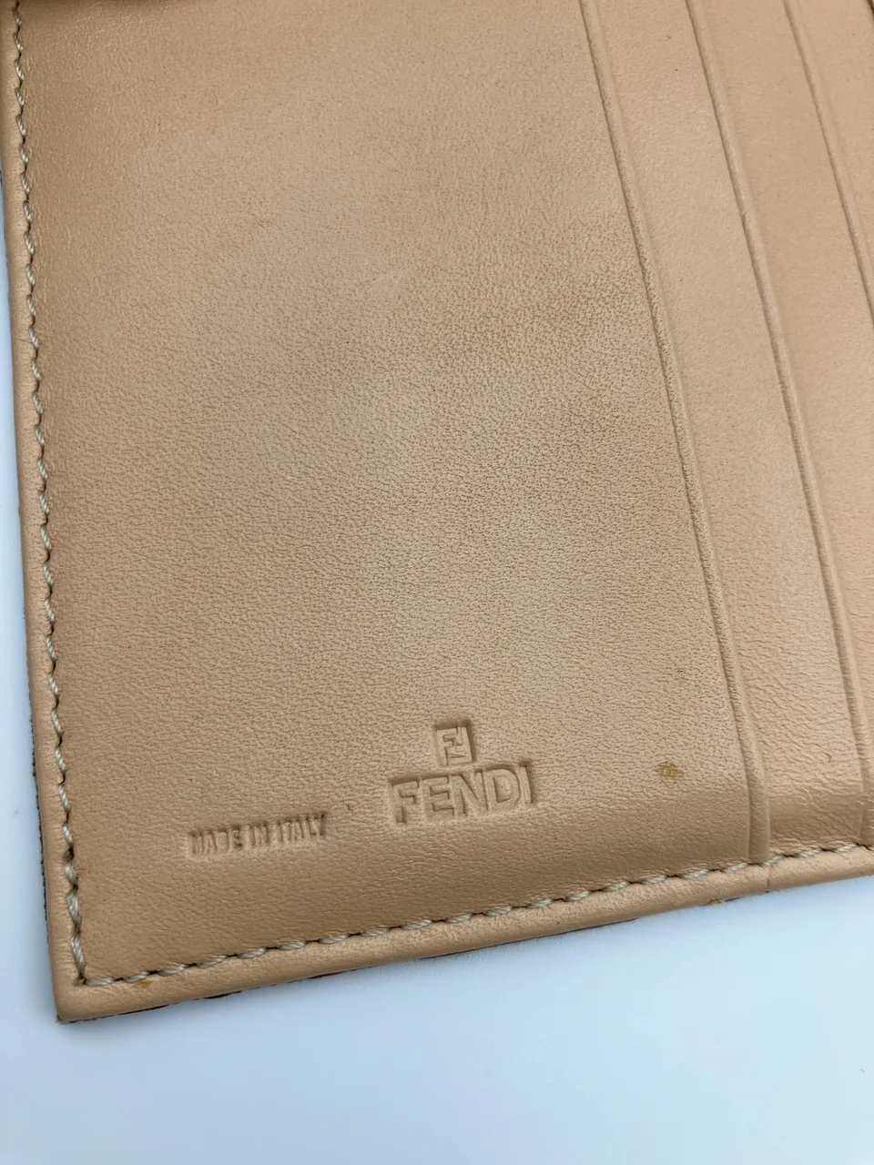 FENDI BIFOLD WALLET (BROWN) view 14