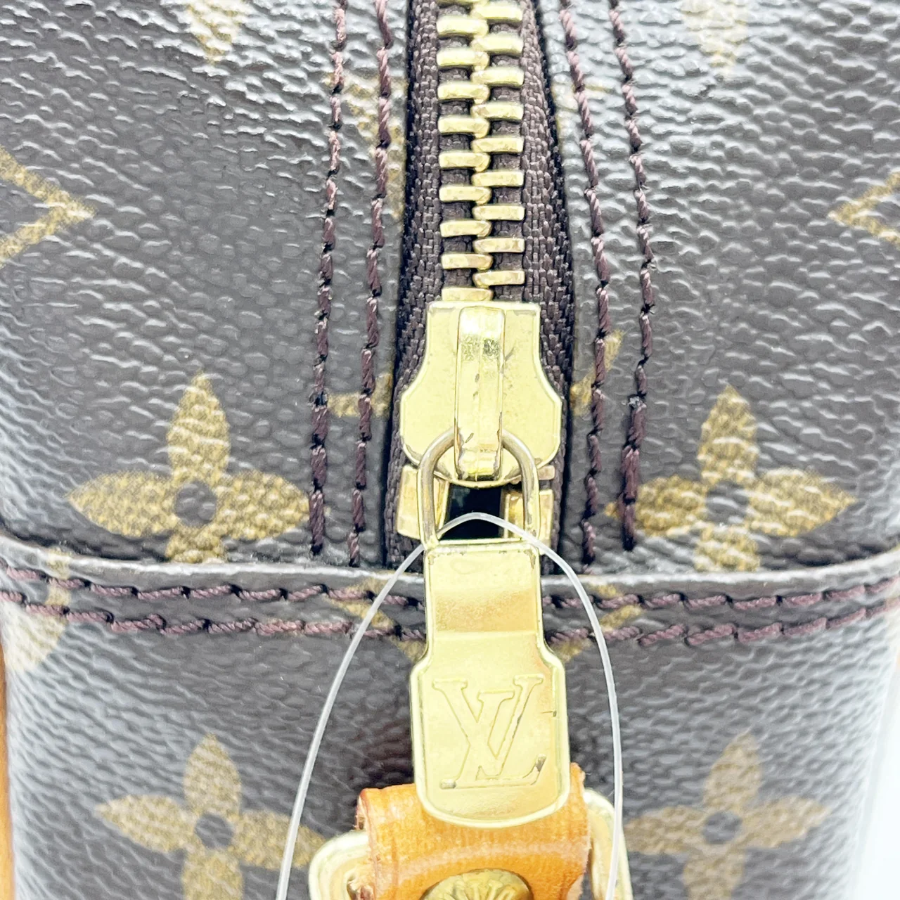LV MONOGRAM TROCADERO 30 view 8