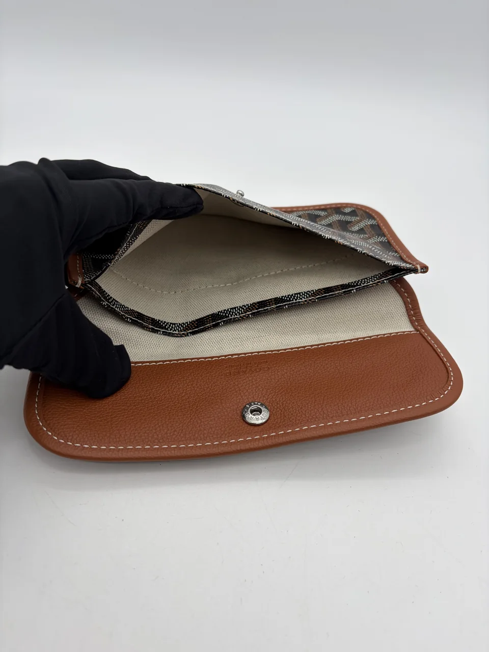 GOYARD SAINT LOUIS PM POUCH (BROWN) view 7