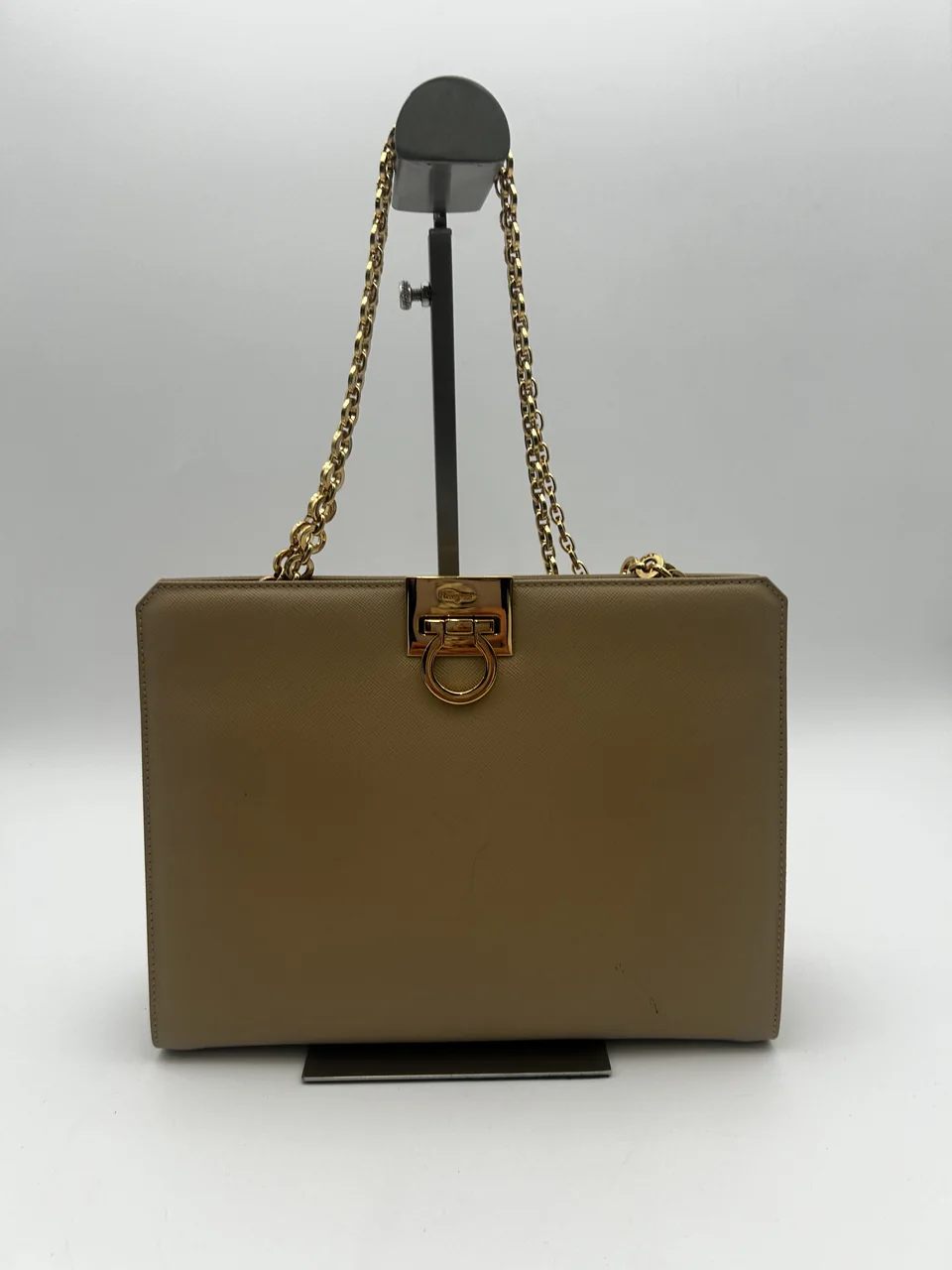 SALVATORE FERRAGAMO CHAIN SHOULDER BAG