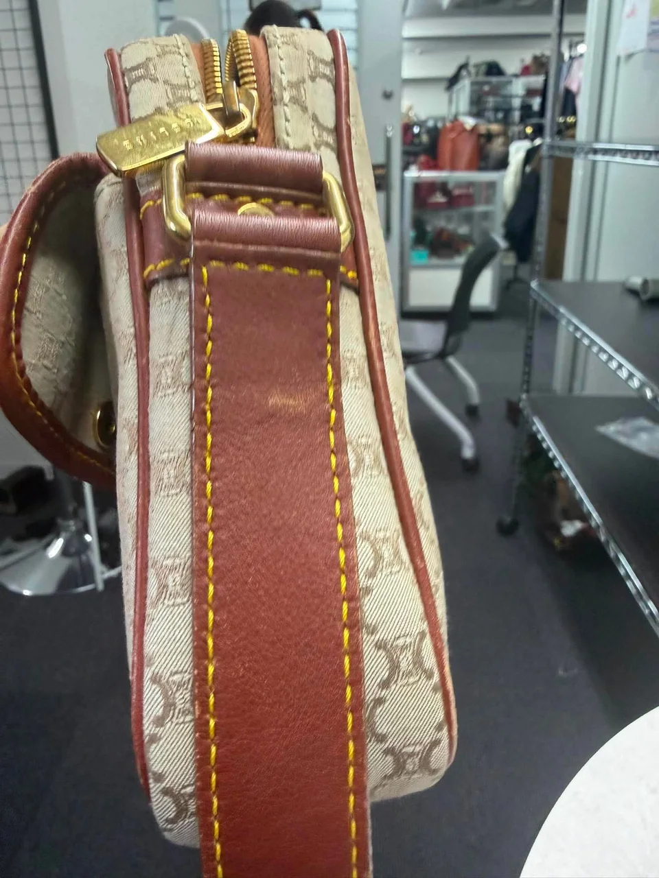 CELINE SHOULDER BAG view 5
