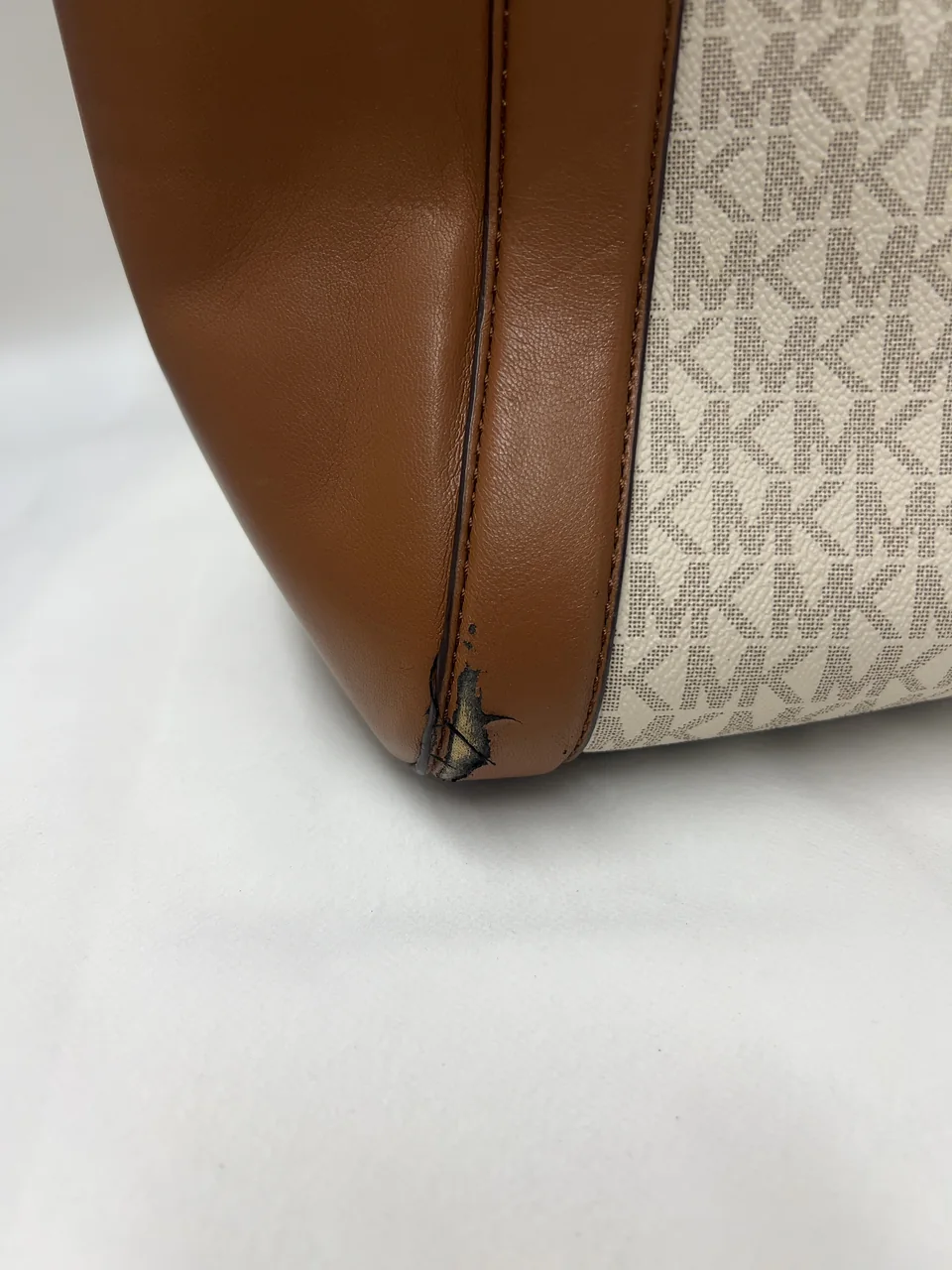 MICHAEL KORS BAG view 6