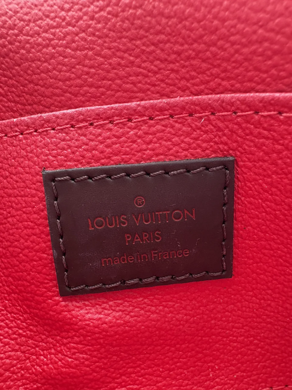 LV DAMIER POCHETTE COSMETIC PM view 9