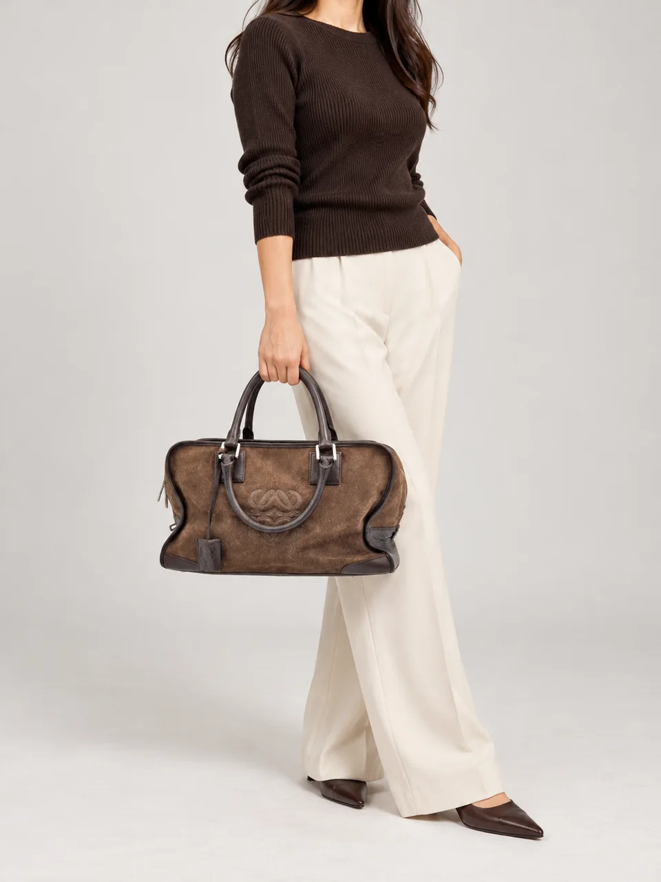 LOEWE AMAZONA 36 hover