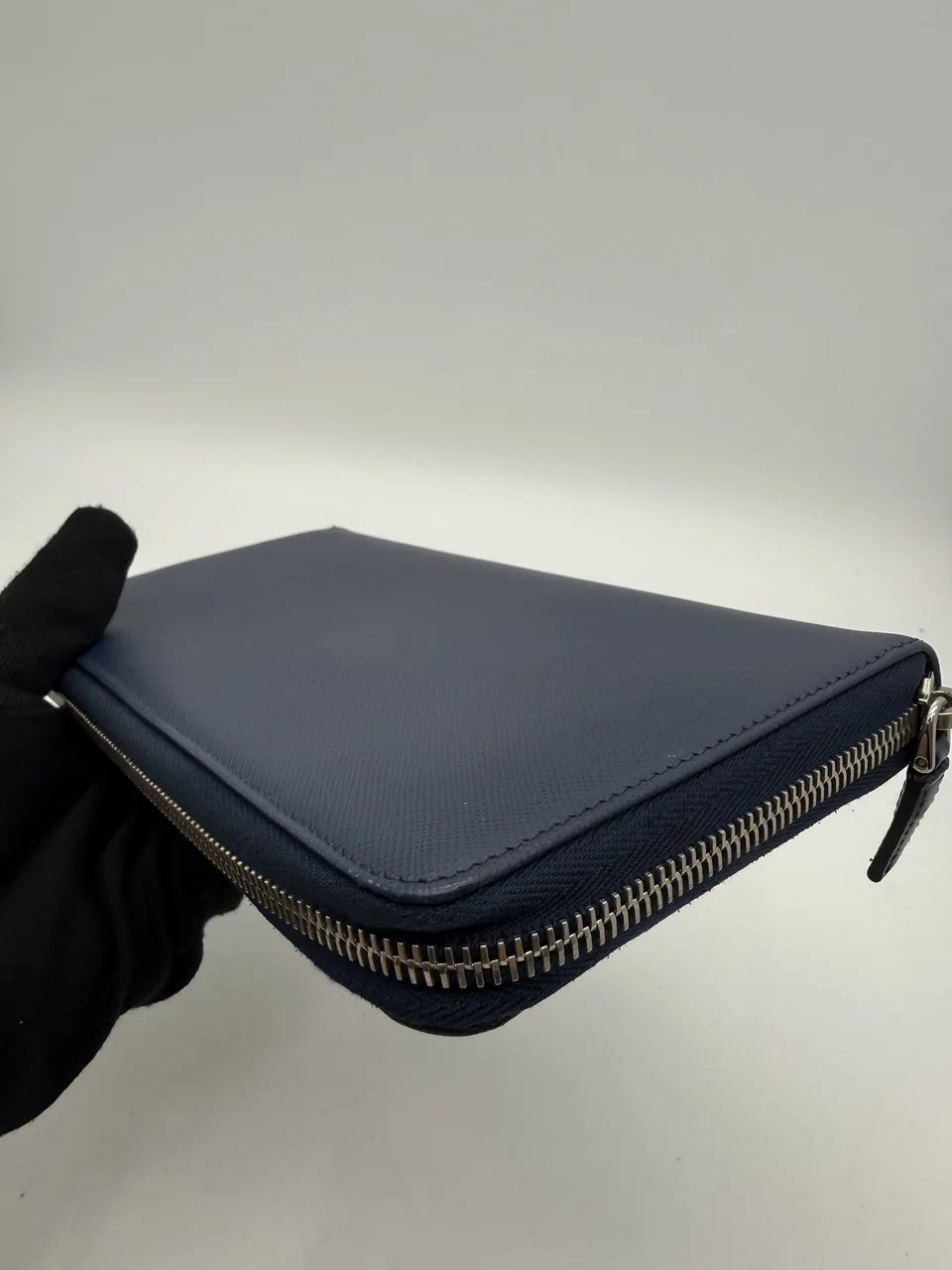 PRADA WALLET view 4