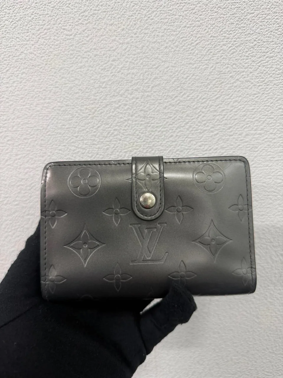 LV MONOGRAM MATTE PORTE MONNAIE PIER VIENNOIS view 2