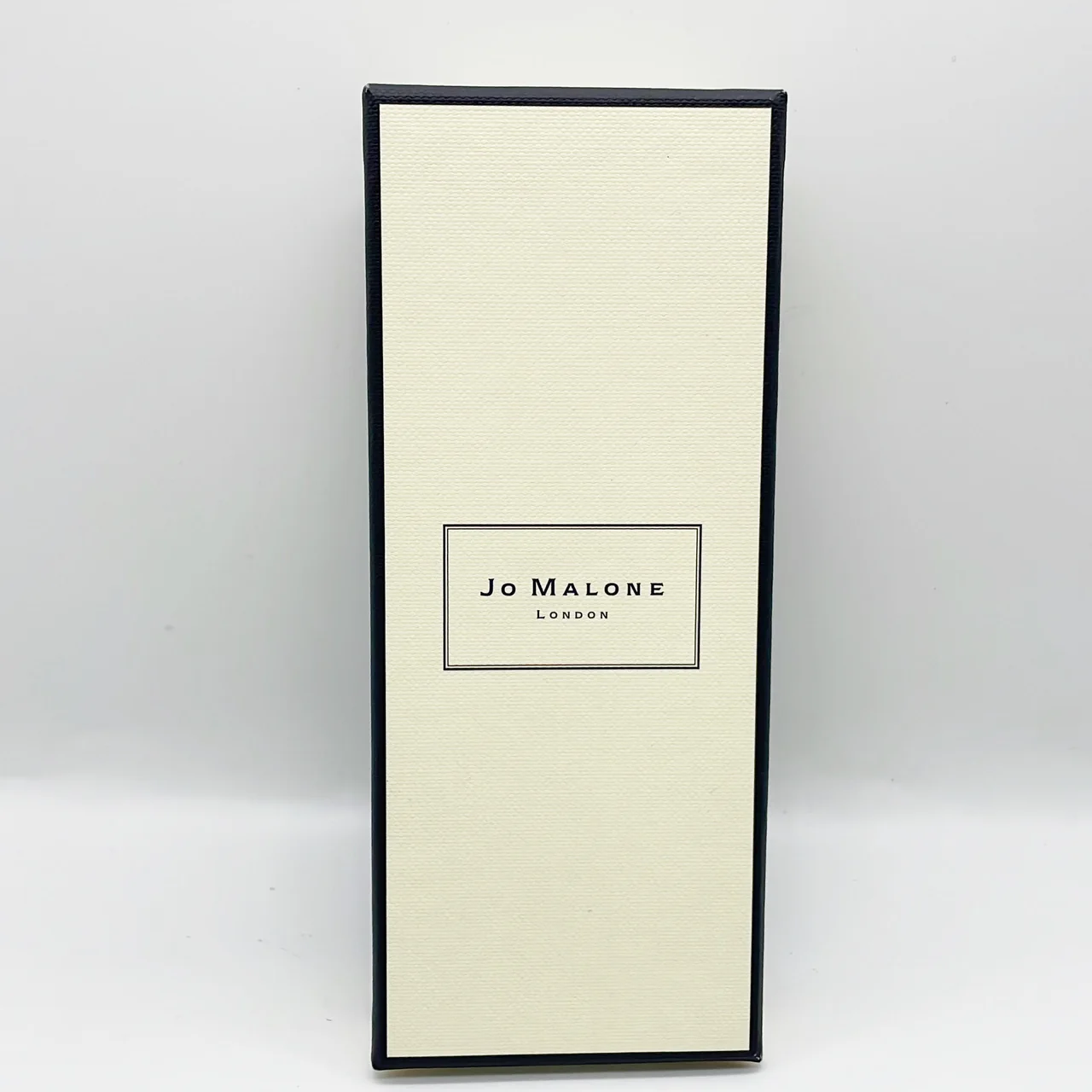 JO MALONE PERFUME view 4