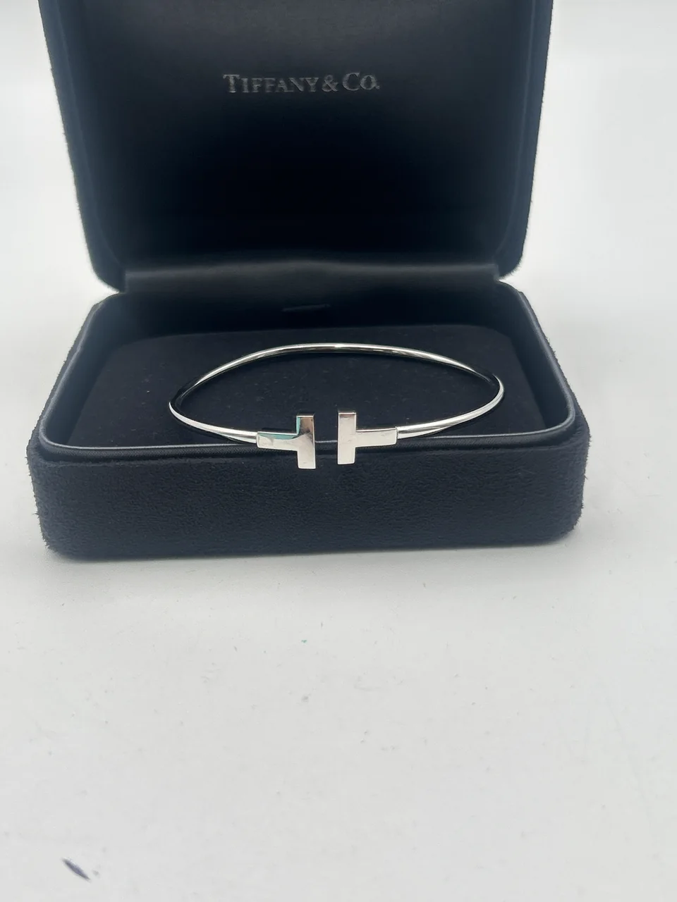 750WG TIFFANY&CO. T-WIRE BANGLE 9.0G view 3