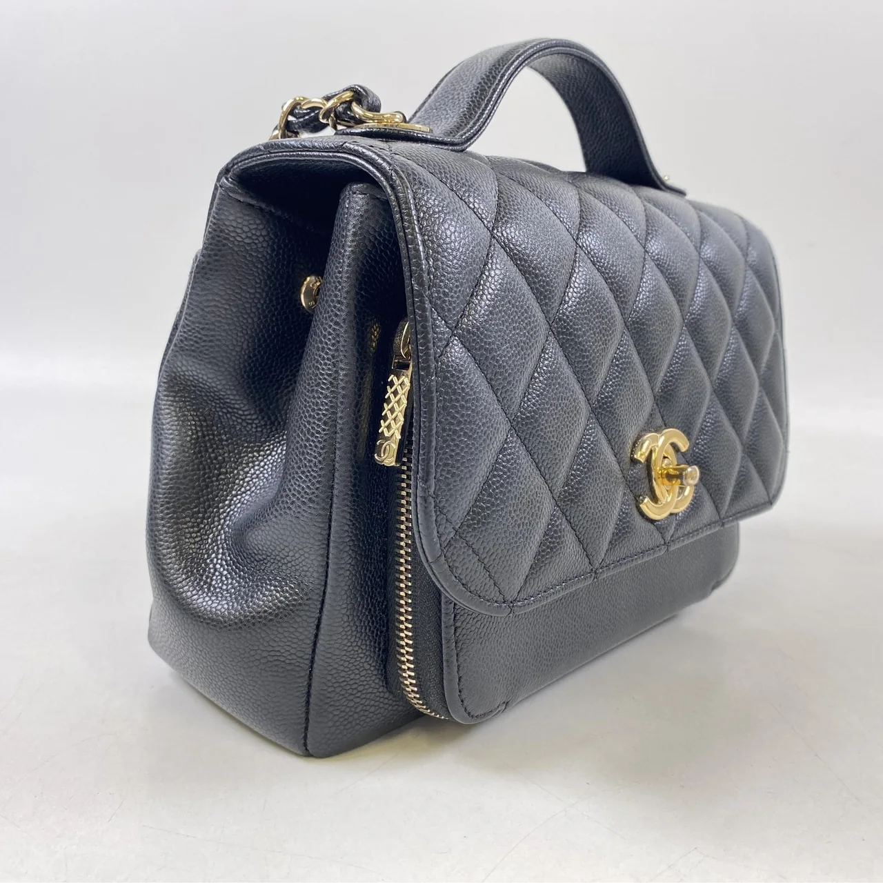 CHANEL CAVIAR TWO-WAY CHAIN SHOULDER BAG view 16