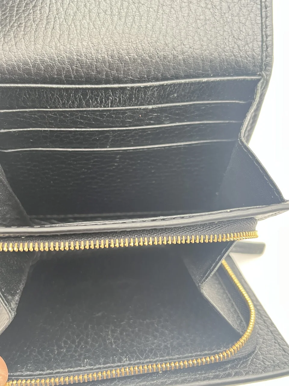 GUCCI GG MARMONT MEDIUM WALLET (BLACK BEIGE) view 6
