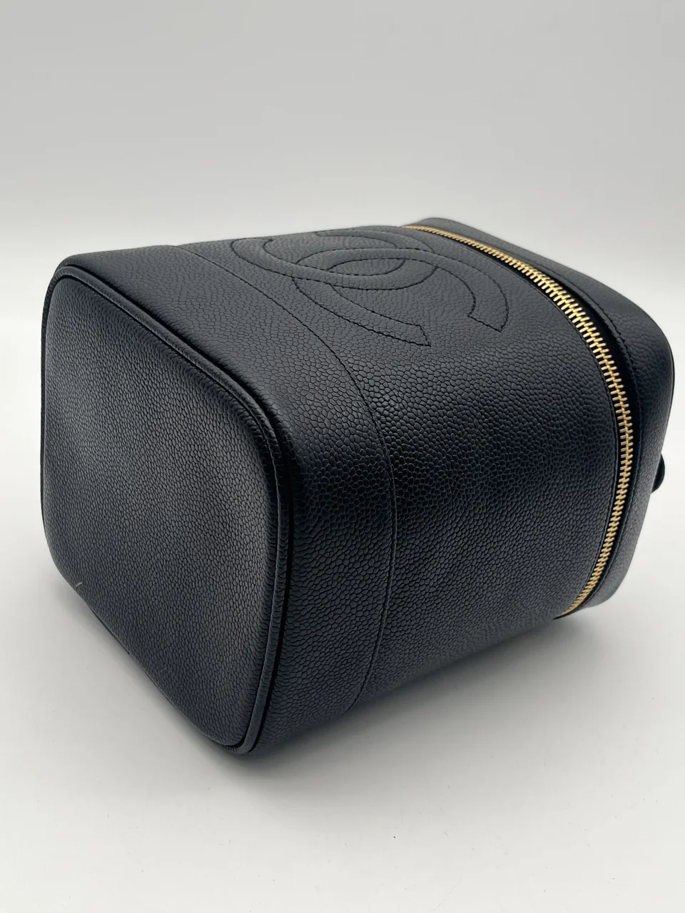 CHANEL CAVIAR COCO MARK VANITY view 5