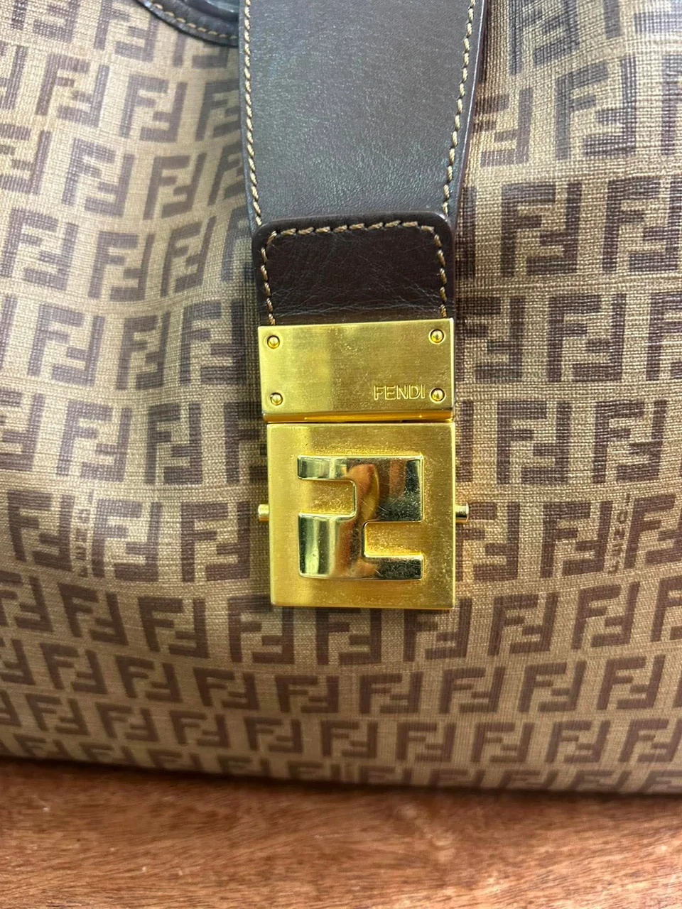 FENDI ZUCCHINO HANDBAG (BROWN) view 6