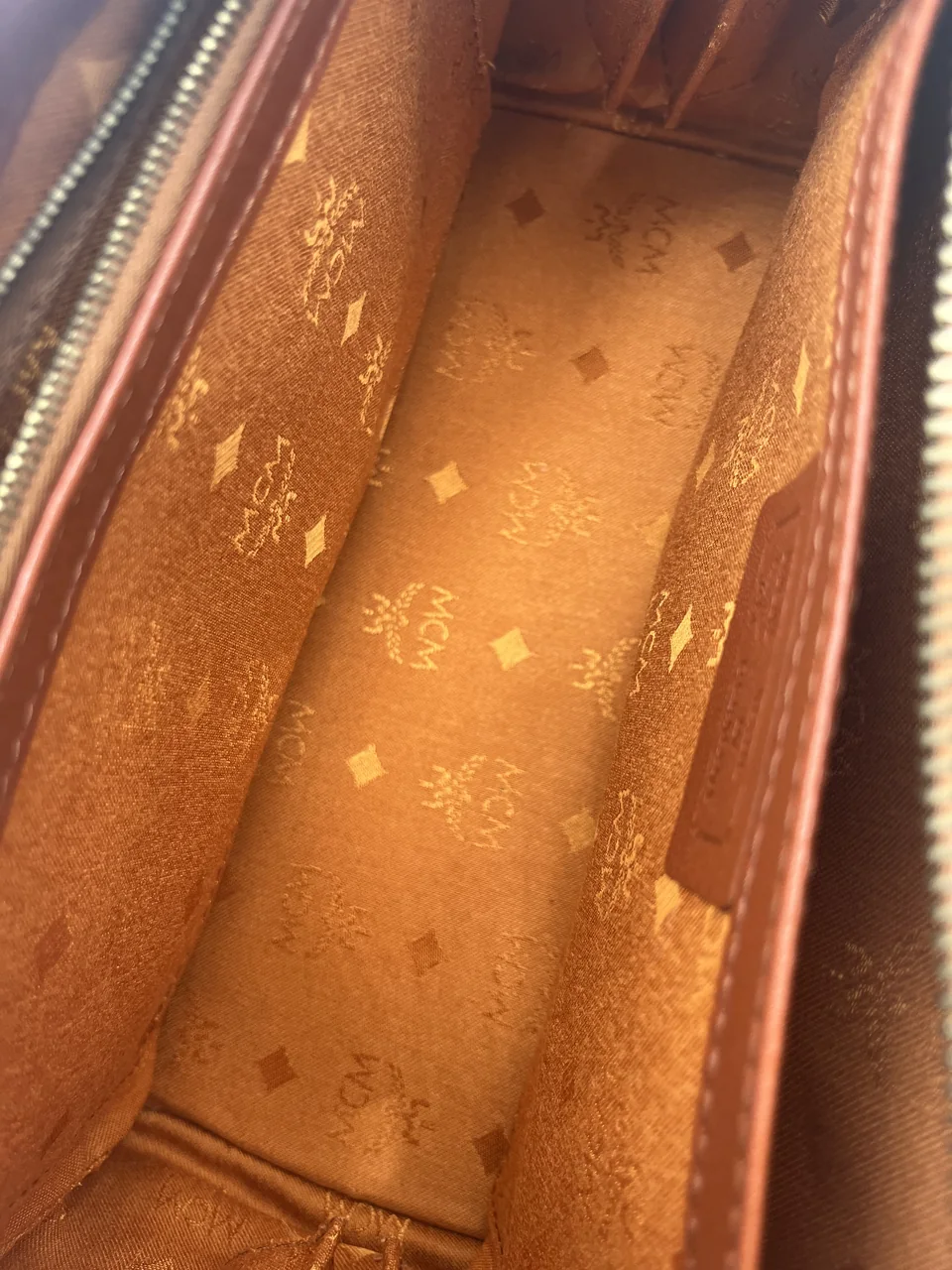 MCM TWO-WAY HANDBAG view 8