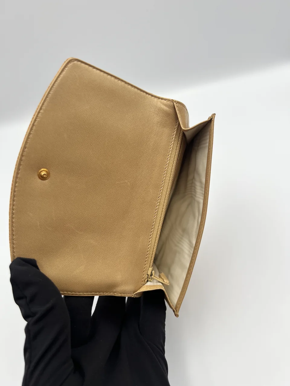 CHANEL BIFOLD WALLET (3 SERIAL CODE) view 6