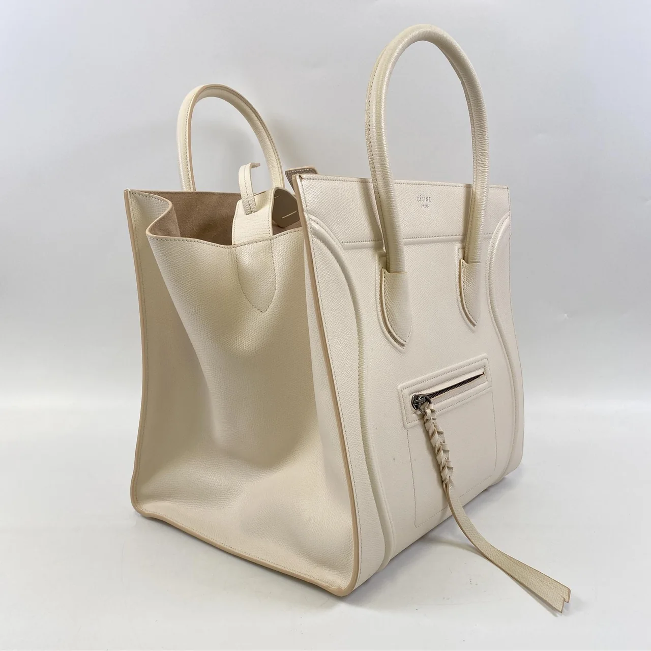 CELINE LUGGAGE PHANTOM HANDBAG (WHITE) view 10