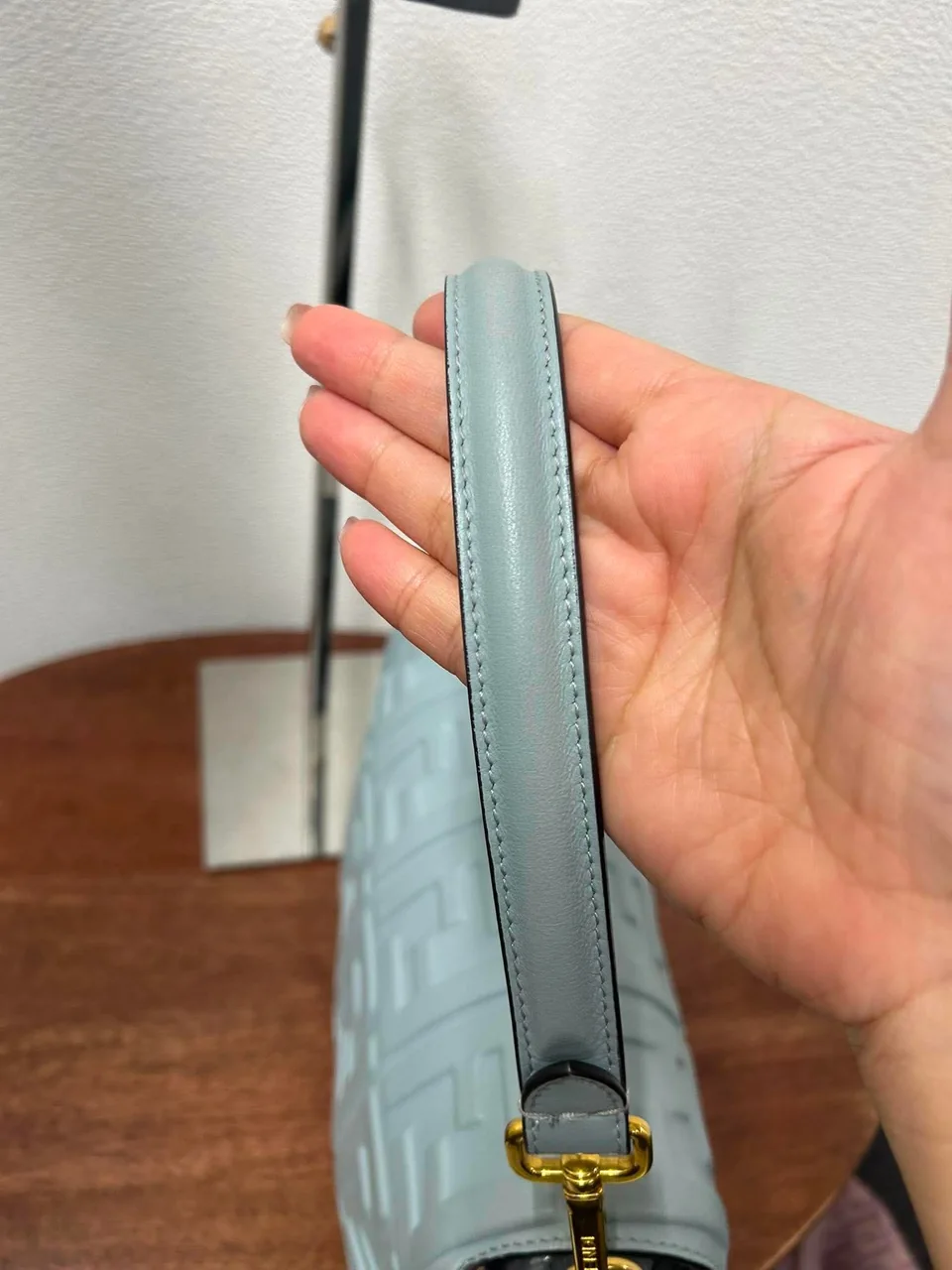 FENDI MAMMA view 8