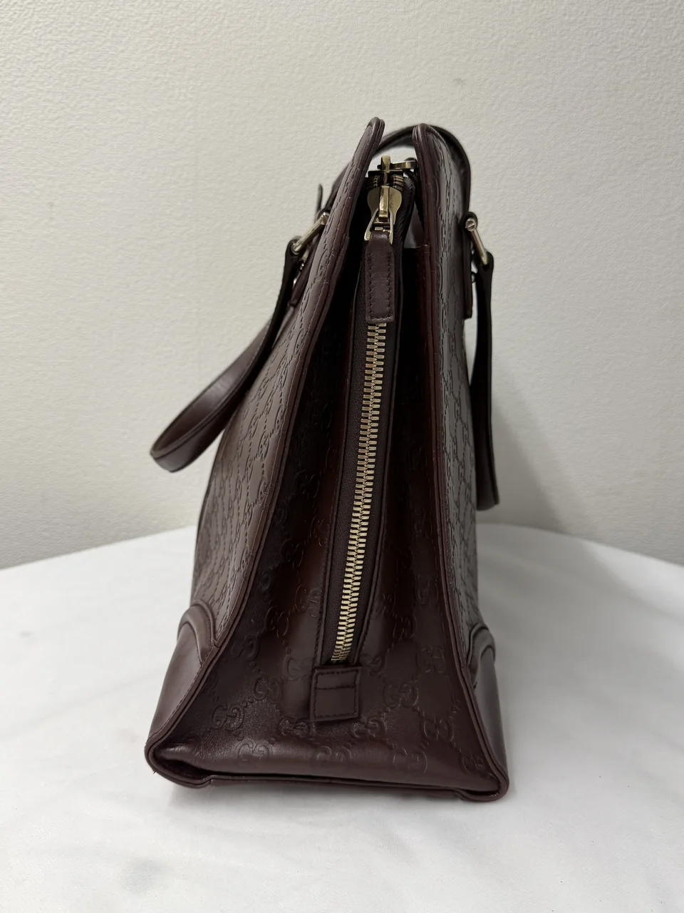 GUCCI HANDBAG view 3