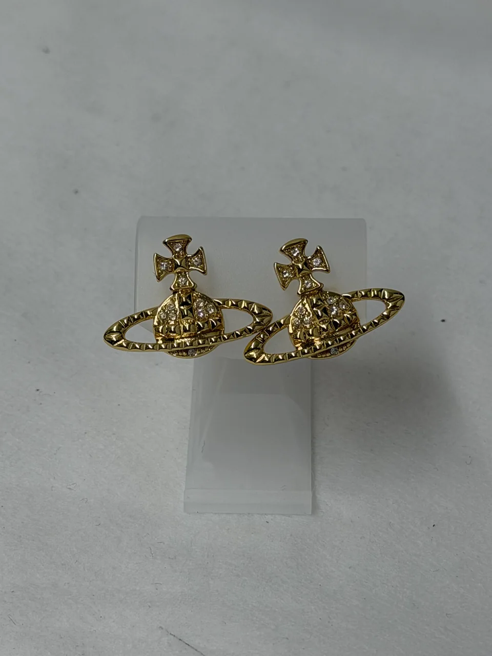 VIVIENNE WESTWOOD EARRINGS hover