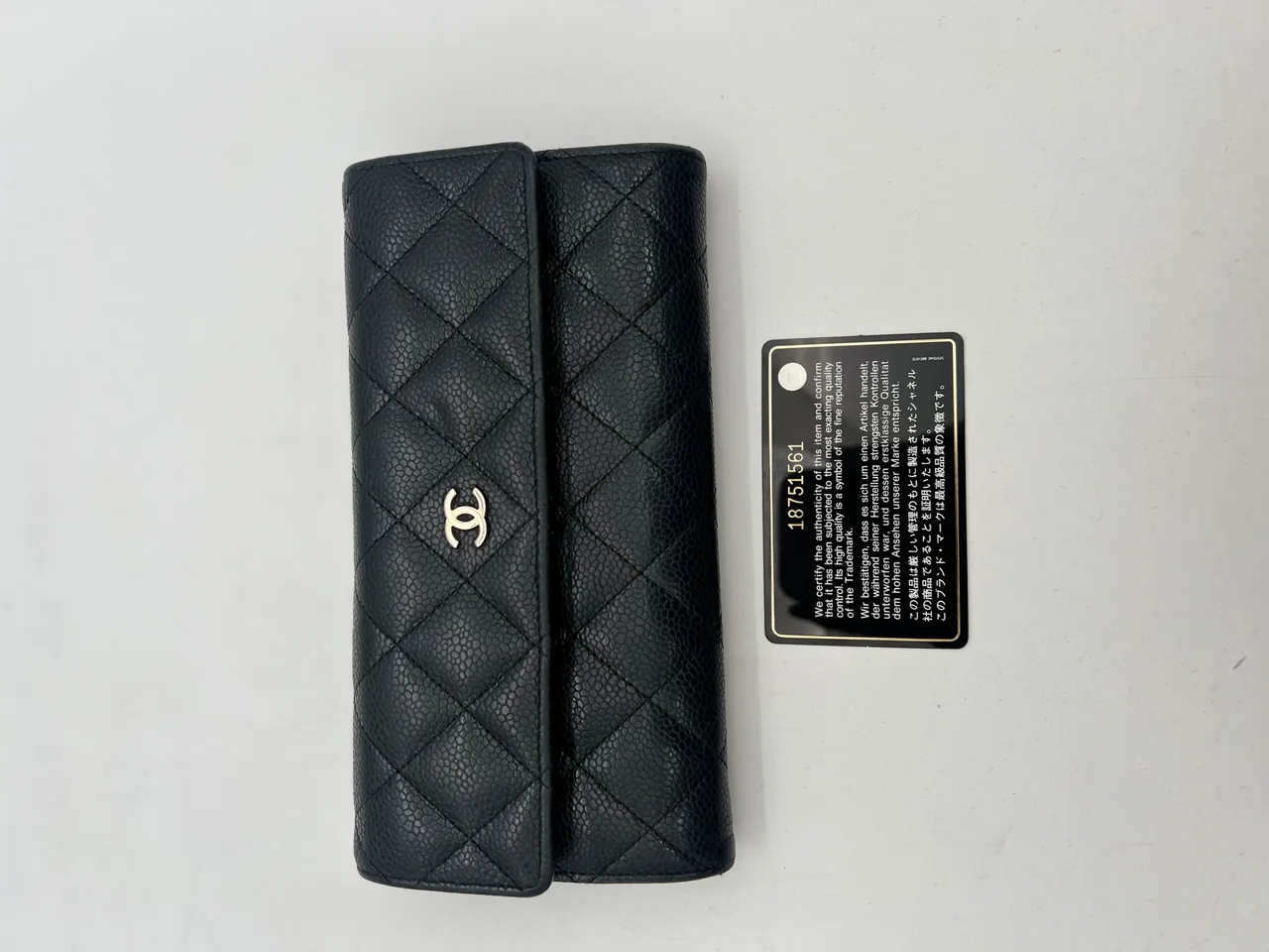 CHANEL WALLET view 11