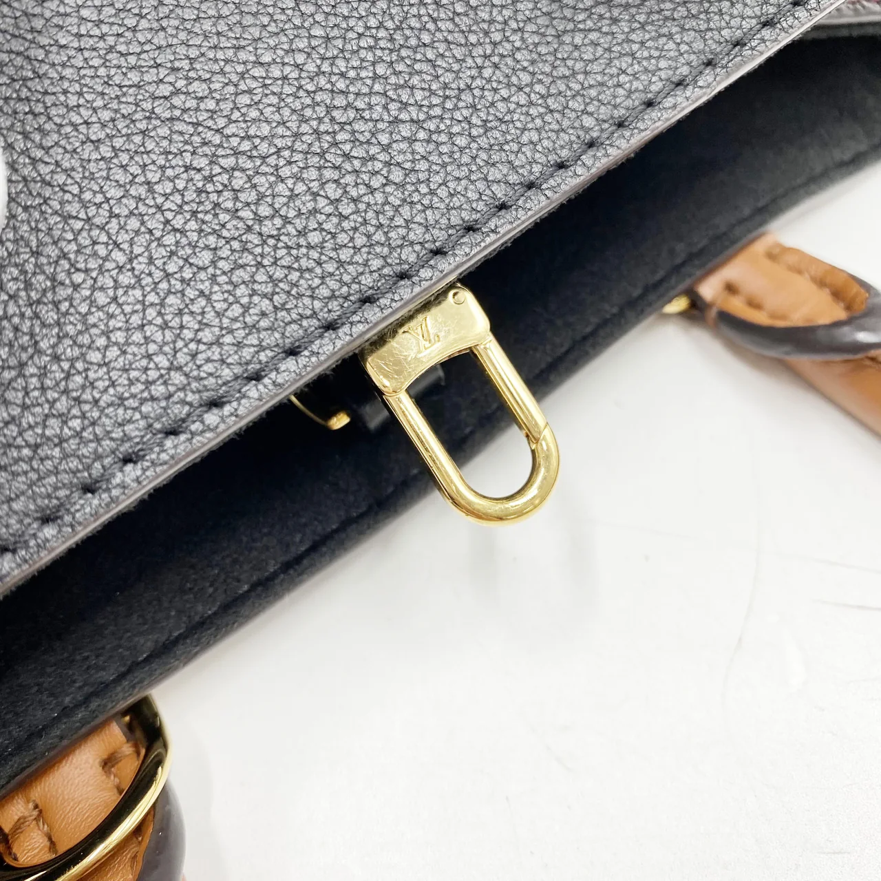 LV MONOGRAM FOLD TOTE MM view 8