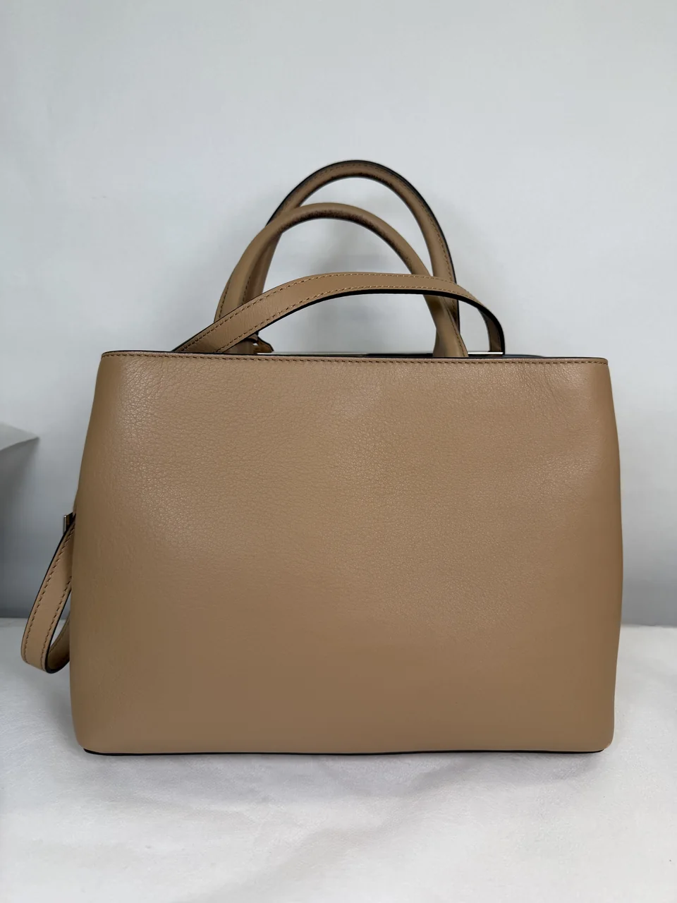 FENDI PETIT 2-JOURS (BEIGE) hover