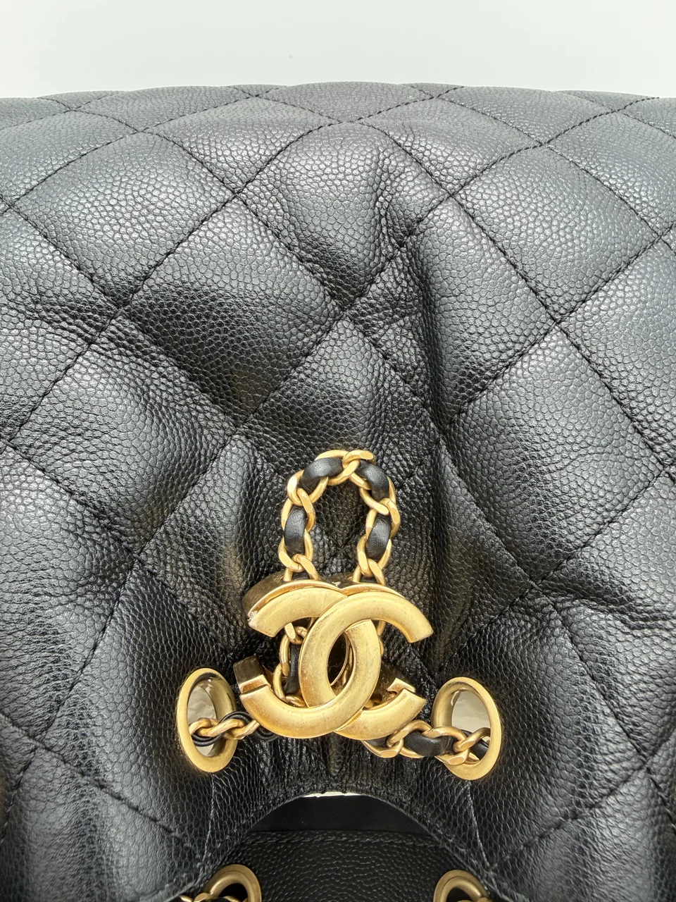 CHANEL CAVIAR 25 SMALL CHAIN SHOULDER BAG view 7