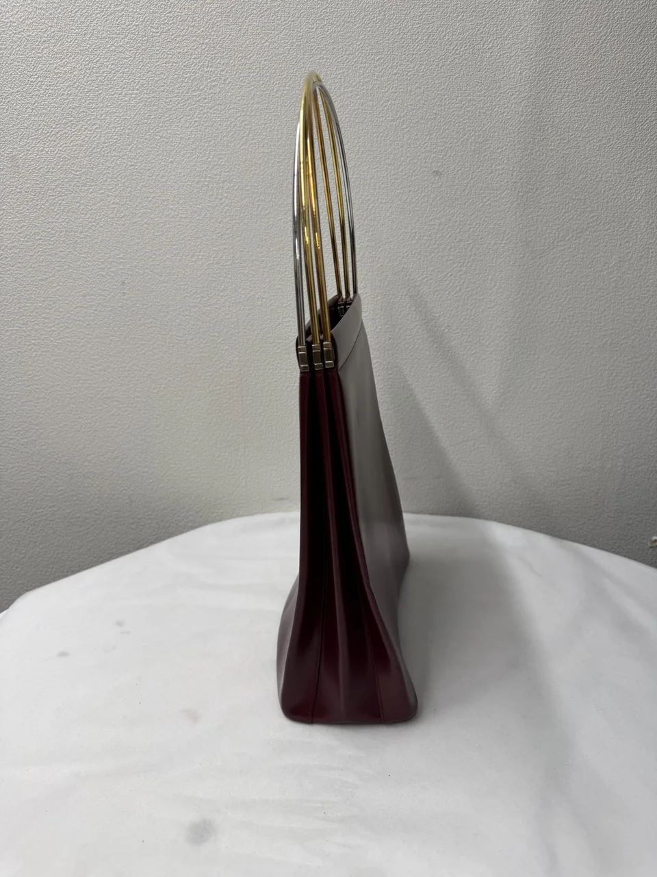 CARTIER TRINITY HANDBAG (BORDEAUX) hover