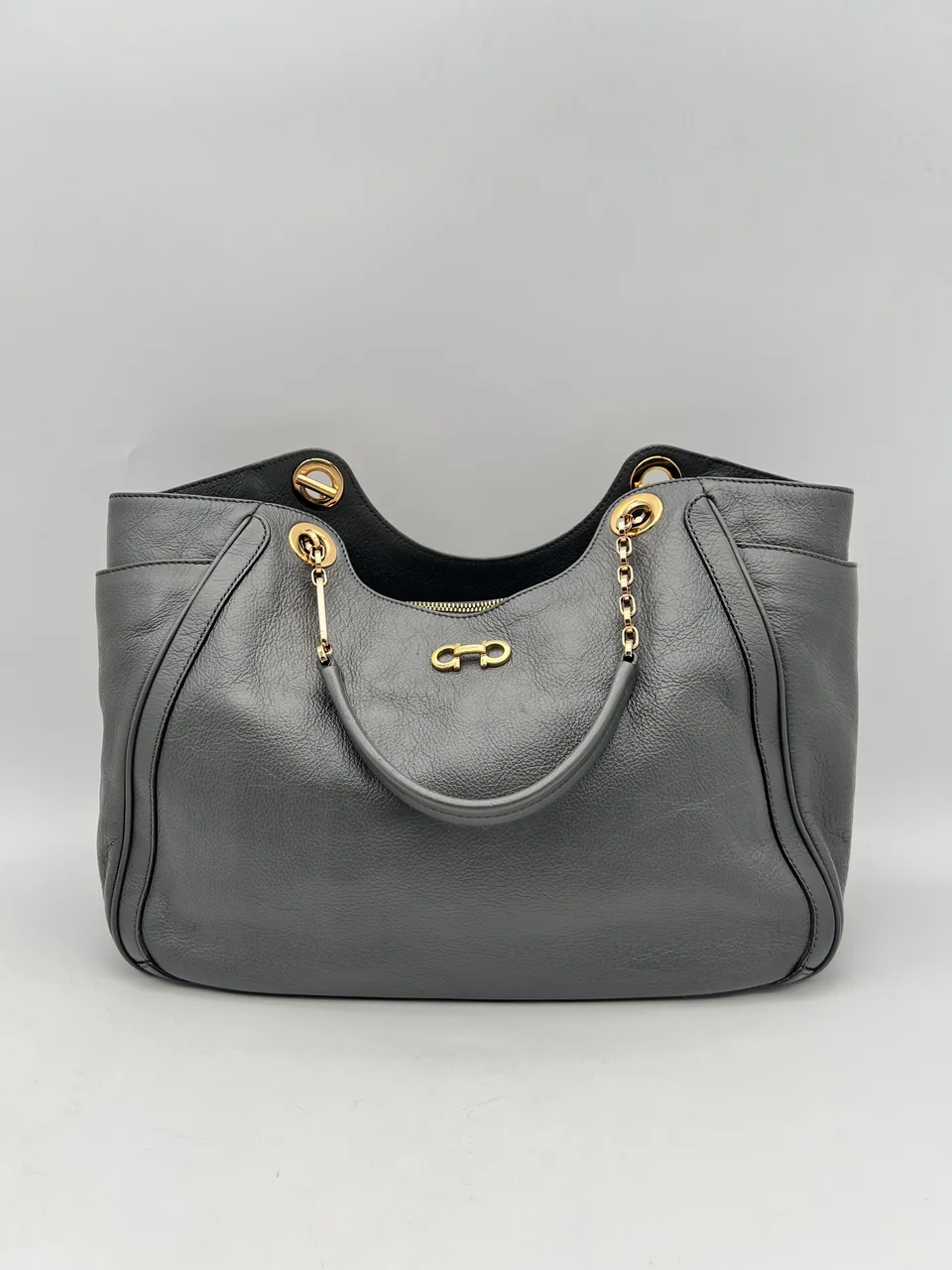 SALVATORE FERRAGAMO SHOULDER BAG hover