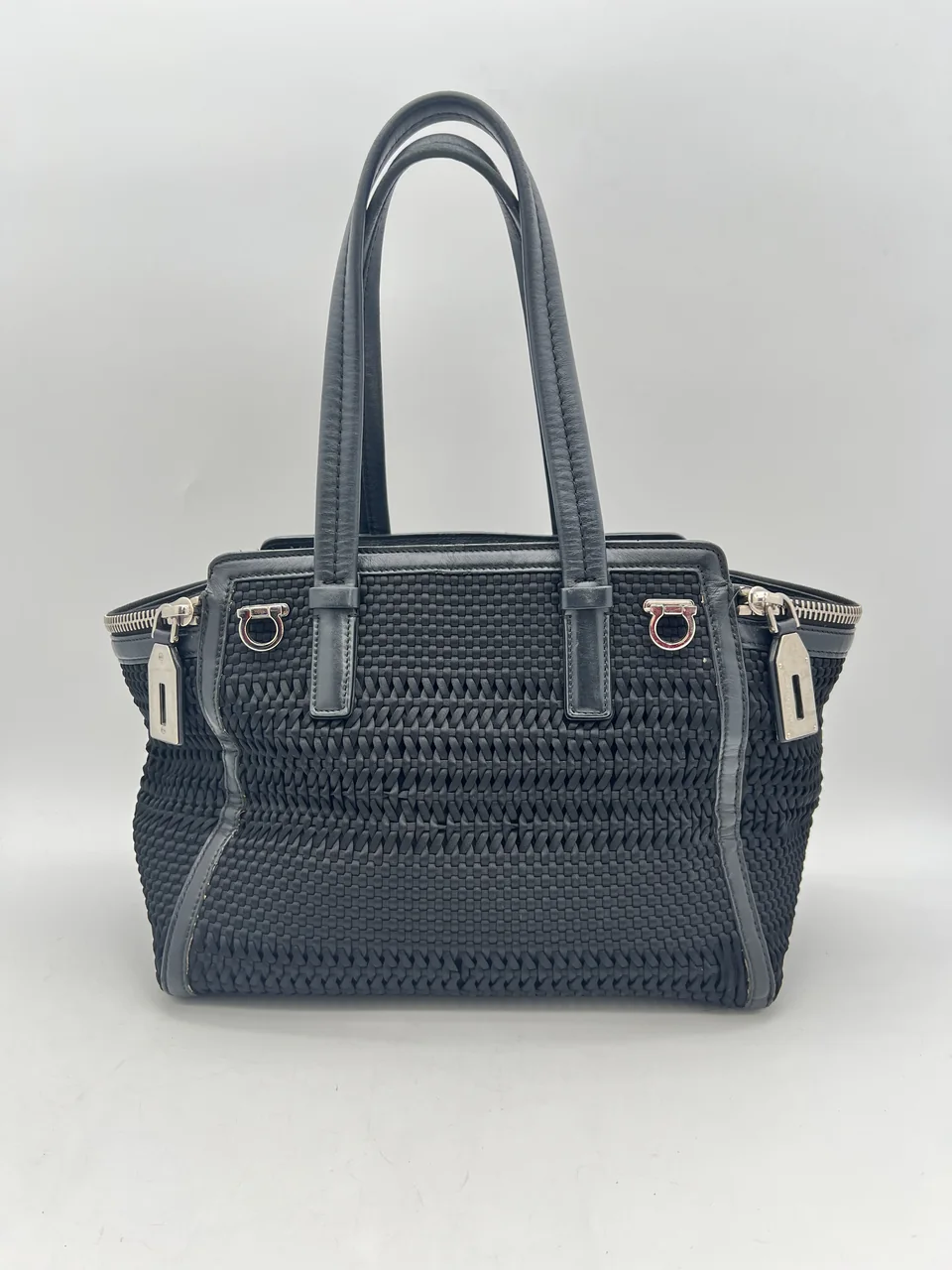 SALVATORE FERRAGAMO GANCINI (BLACK)