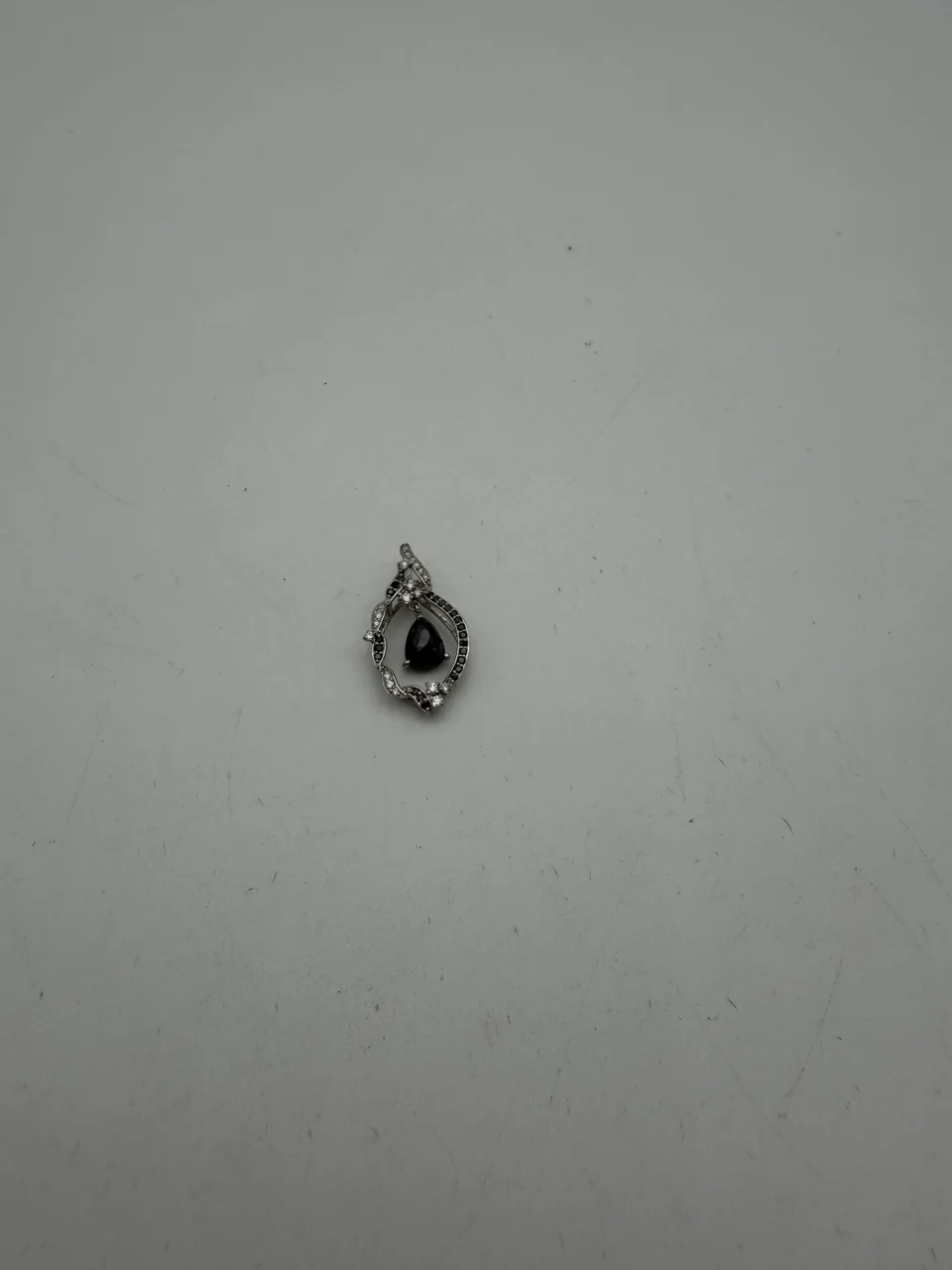 K18WG BLACK DIAMOND NECKLACE BD1.16CTS FD0.30CT 2.3G hover