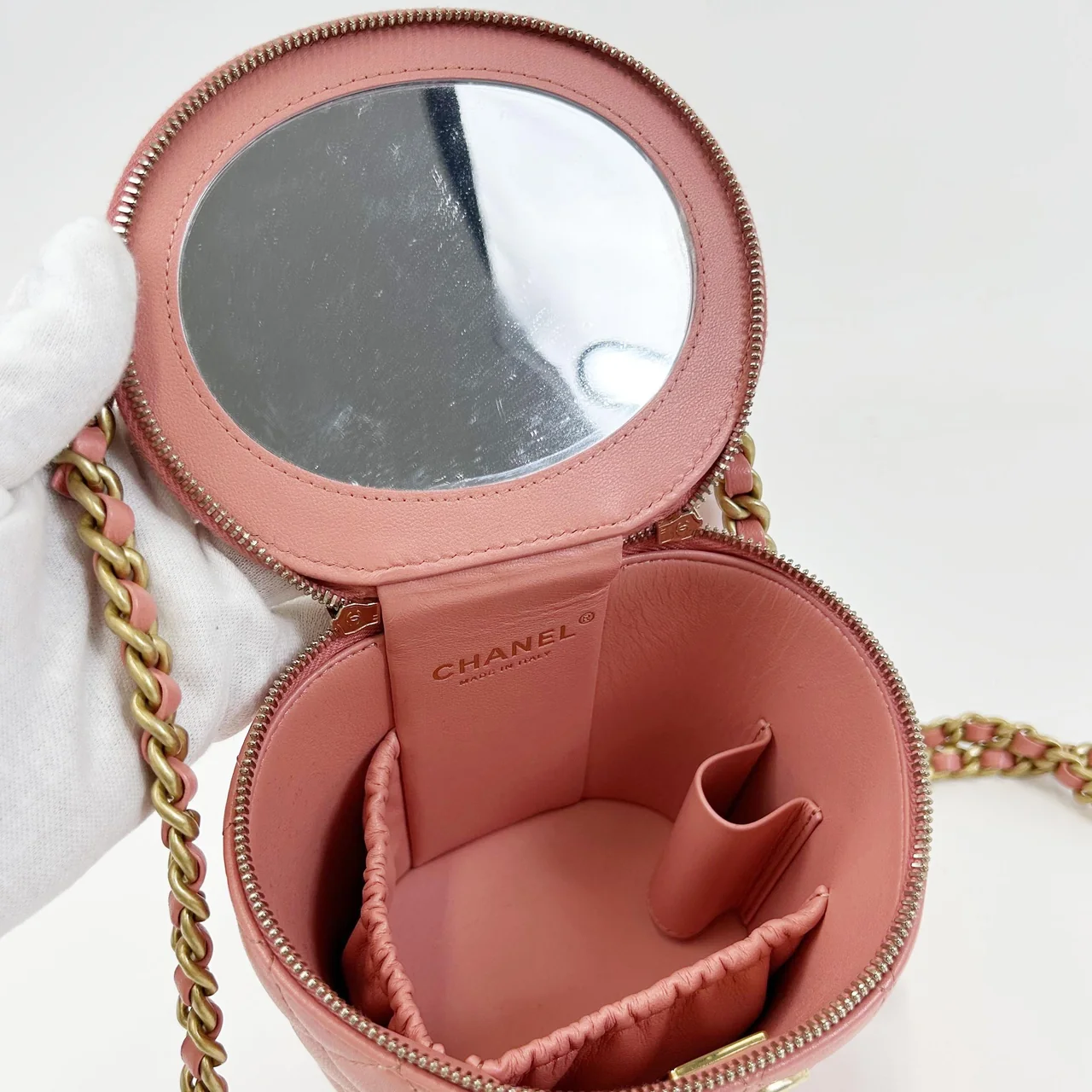 CHANEL MATELASSE TWO-WAY CHAIN SHOULDER BAG view 8