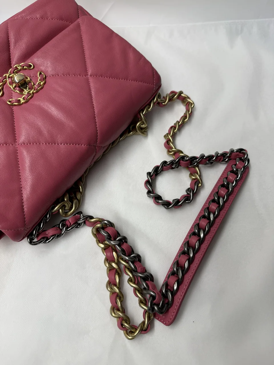CHANEL LAMB SKIN 19 CHAIN SHOULDER BAG view 8