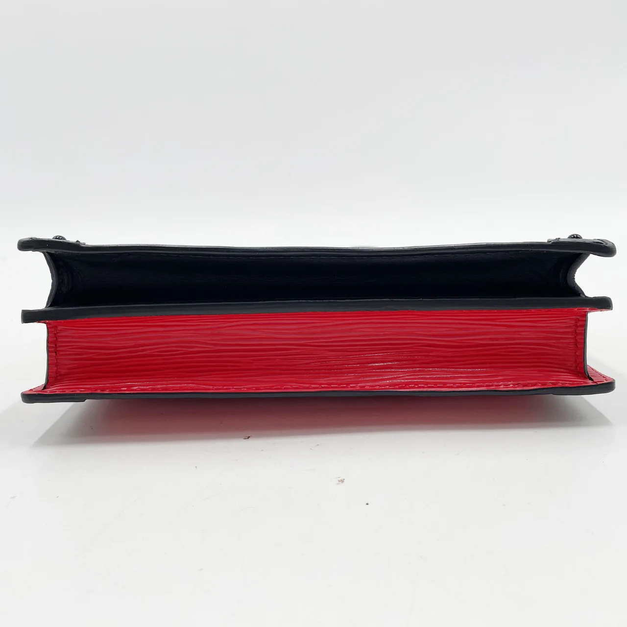 LV EPI TRUNK CLUTCH (RED) view 4