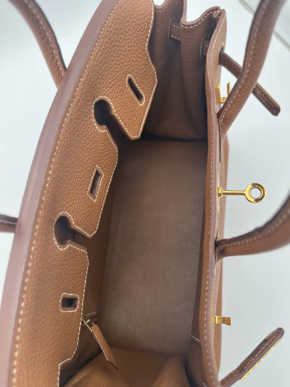 HERMES BIRKIN 25 (TOGO, GOLD, □M STAMP) view 9
