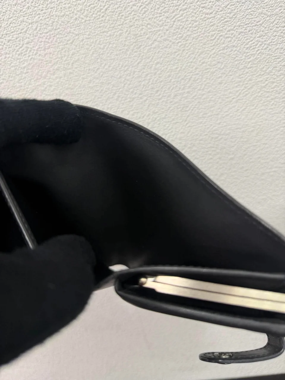 LV MONOGRAM MATTE PORTE MONNAIE PIER VIENNOIS view 10