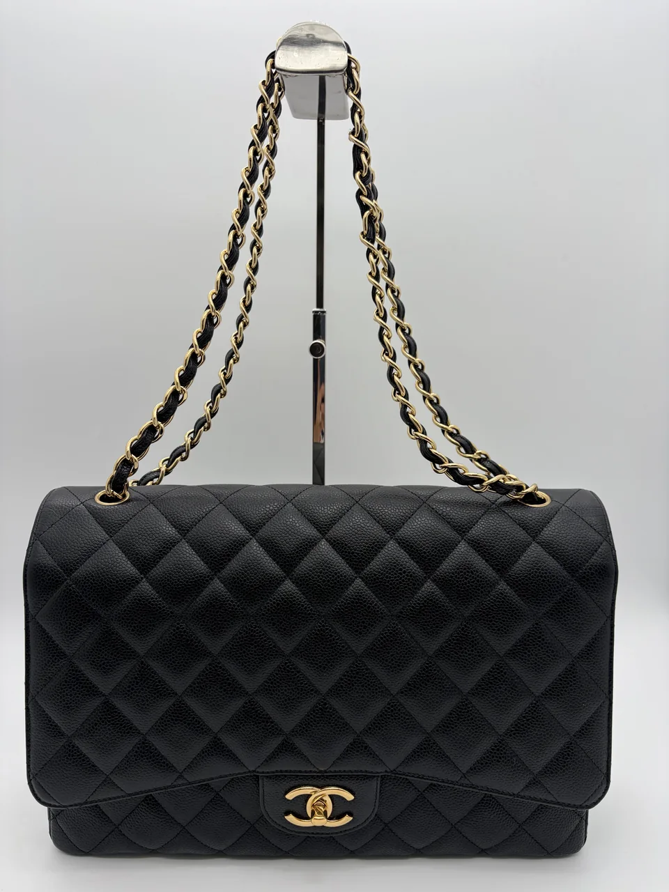 CHANEL CAVIAR MAXI DECA MATELASSE (18 SERIAL CODE)