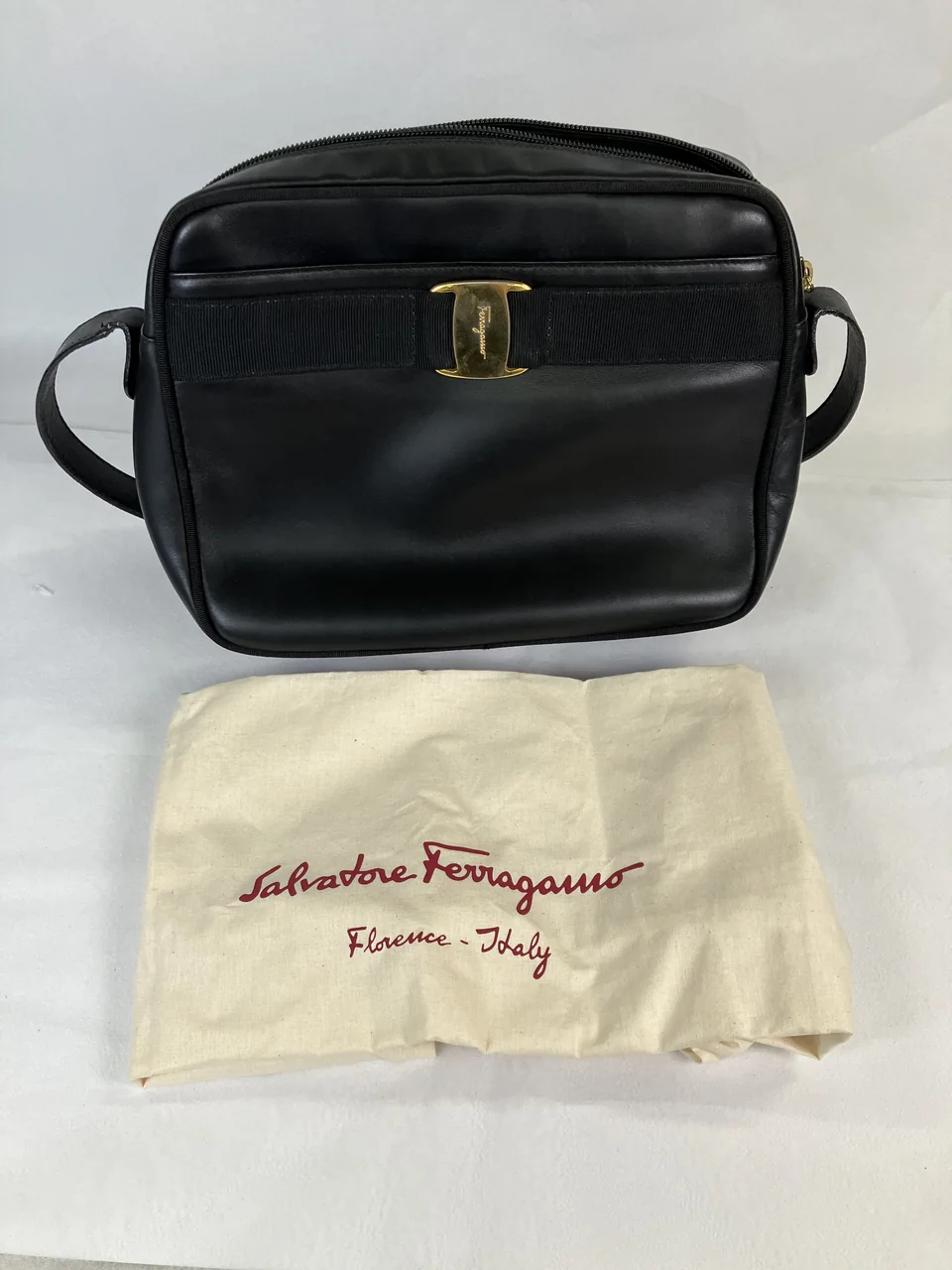 FERRAGAMO SHOULDER BAG view 2