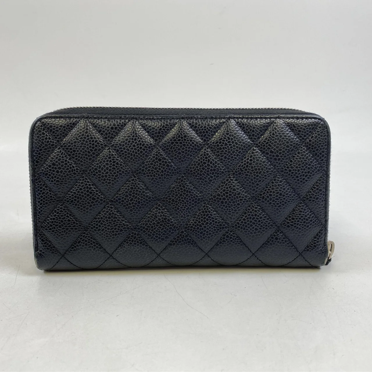 CHANEL CAVIAR MATELASSE LONG WALLET (22 SERIAL CODE) hover