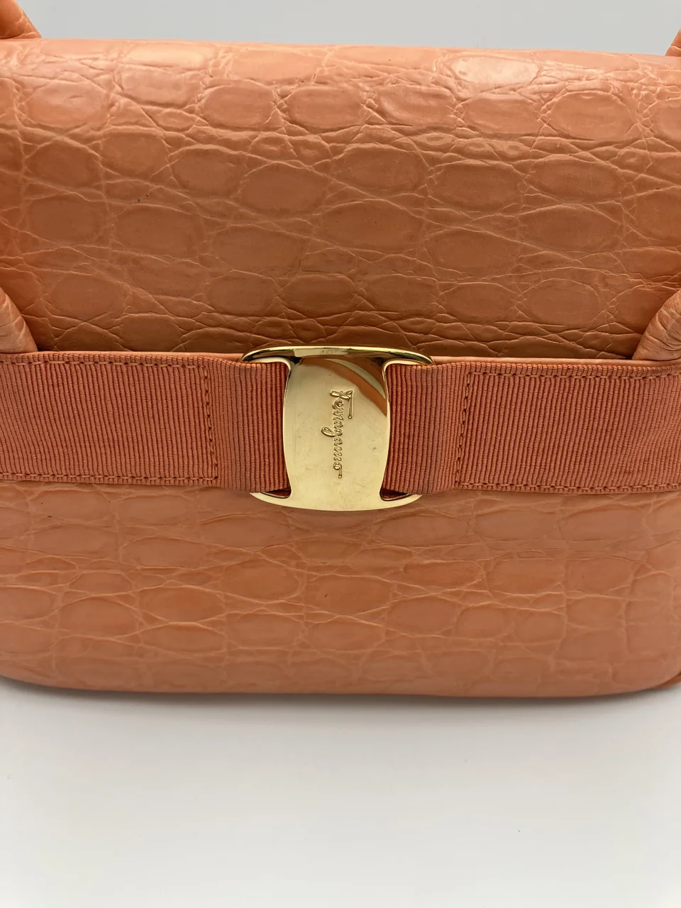 SALVATORE FERRAGAMO VARA TWO-WAY BAG view 15