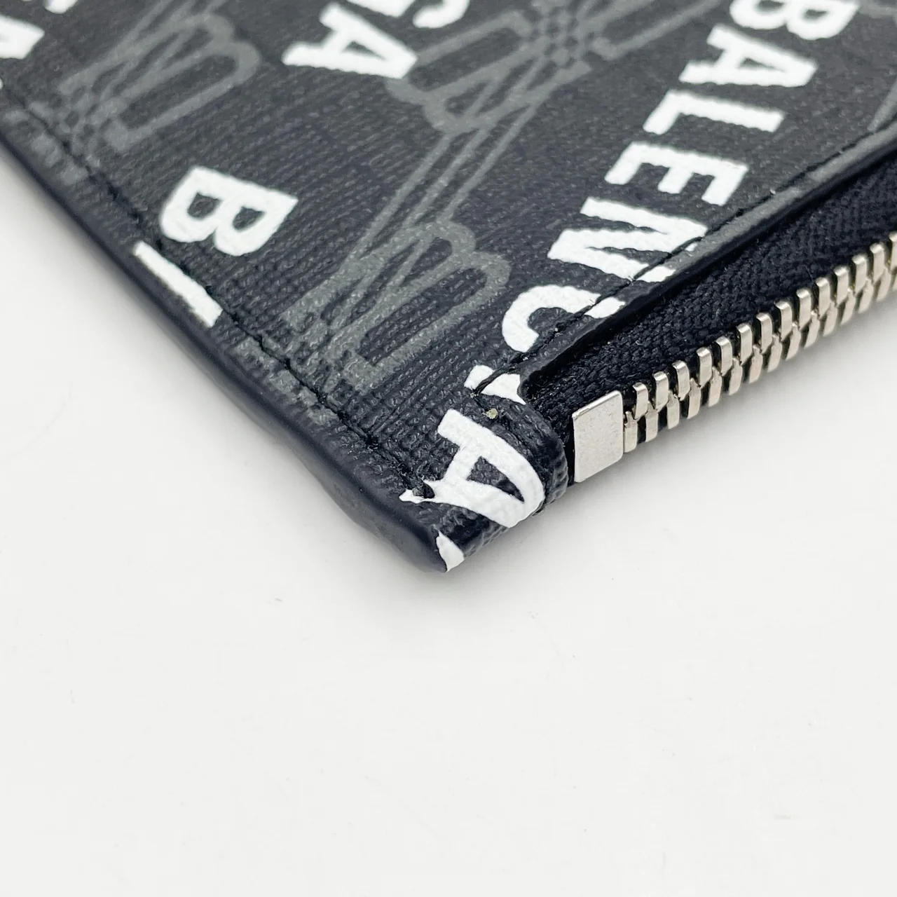BALENCIAGA CARD CASE view 6