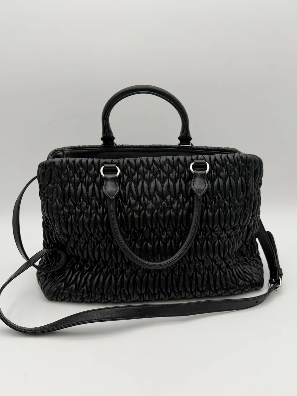 MIU MIU MATELASSE TWO-WAY BAG (BLACK) view 5
