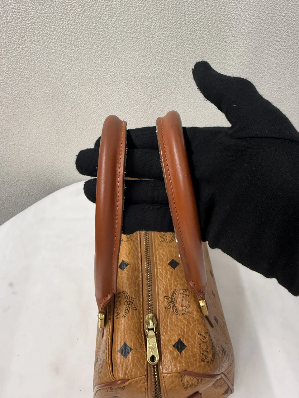 MCM TWO-WAY BAG (CAMEL) view 5