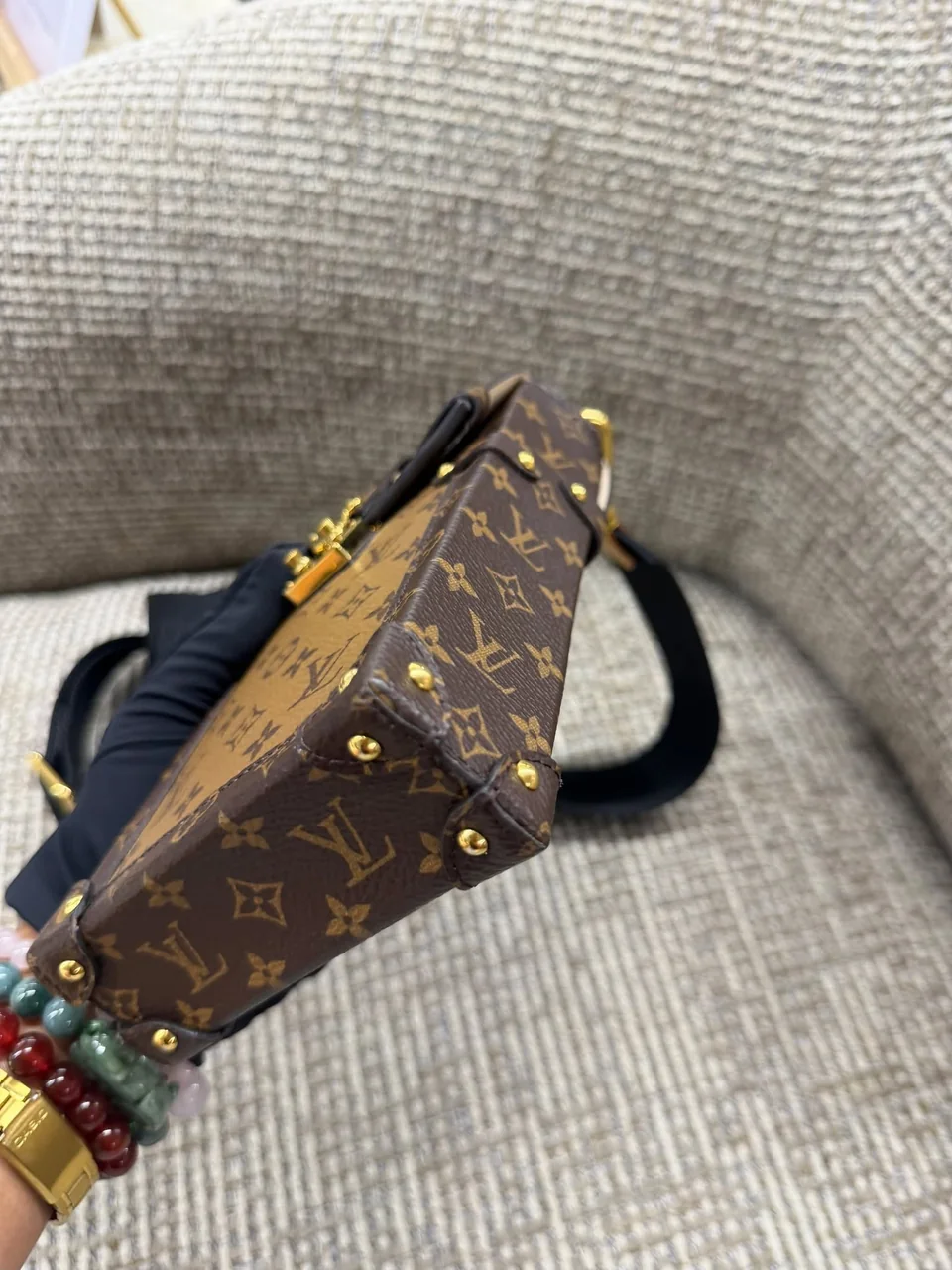 LV VERTICAL TRUNK REVERSE MONOGRAM view 15
