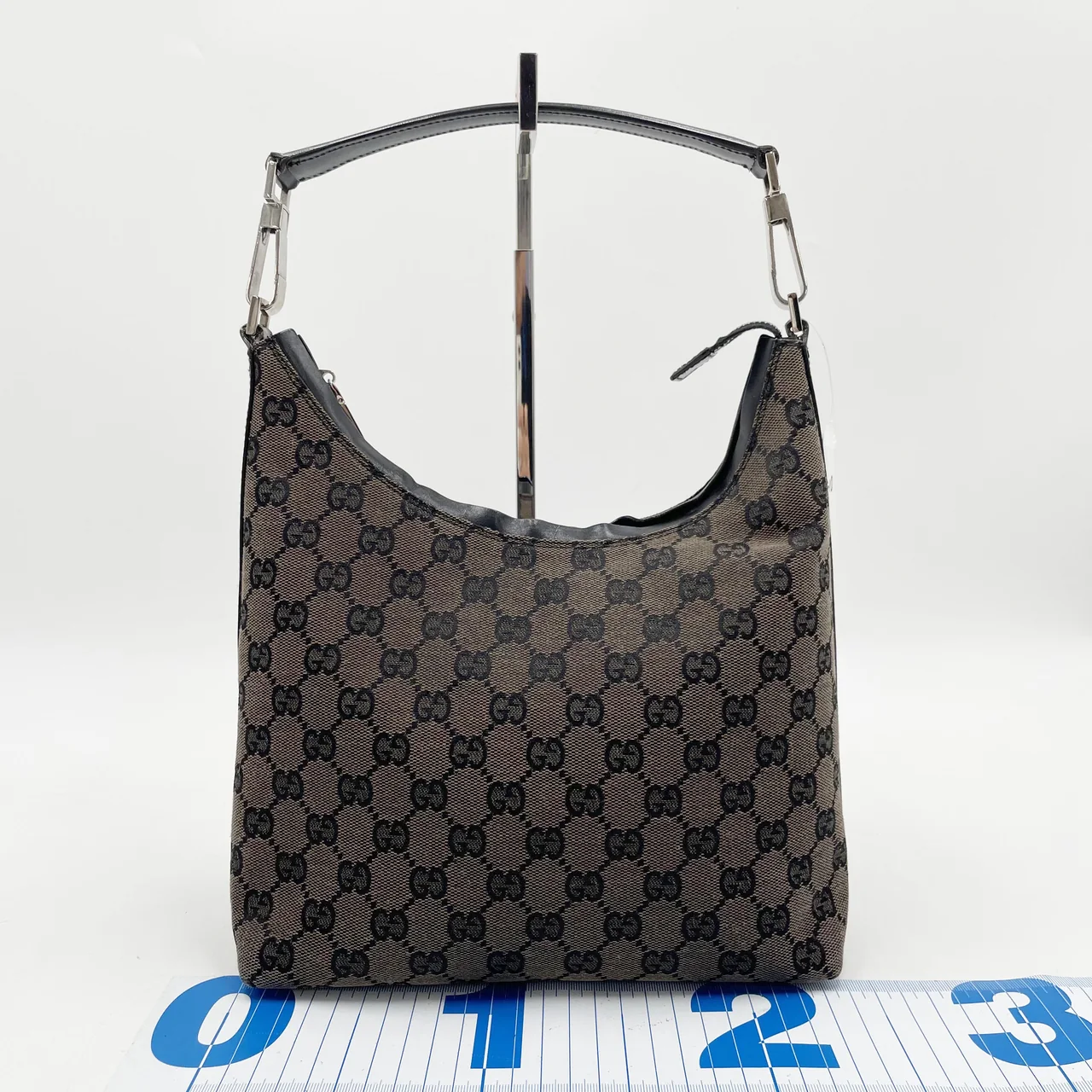 GUCCI GG CANVAS HANDBAG