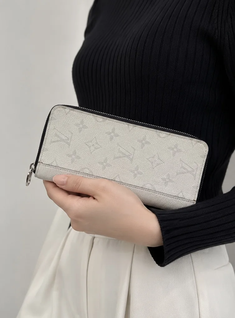 LV LONG WALLET view 2